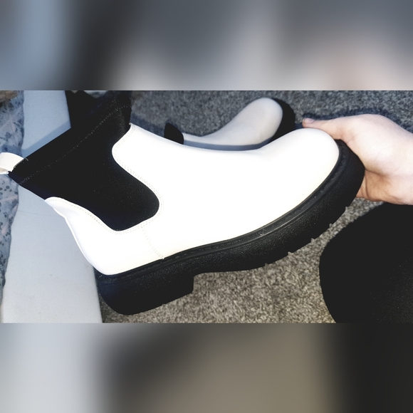 white ladies boots size 5 - Picture 2 of 3